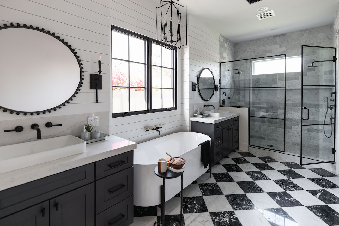 bathroom-design-phoenix-az-black-and-white